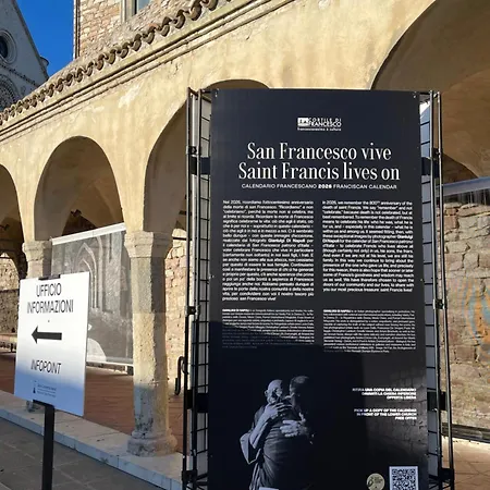Locazione Turistica Santa Chiara Lejlighed